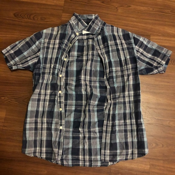 Uniqlo plaid shirt button up top - Picture 2 of 5